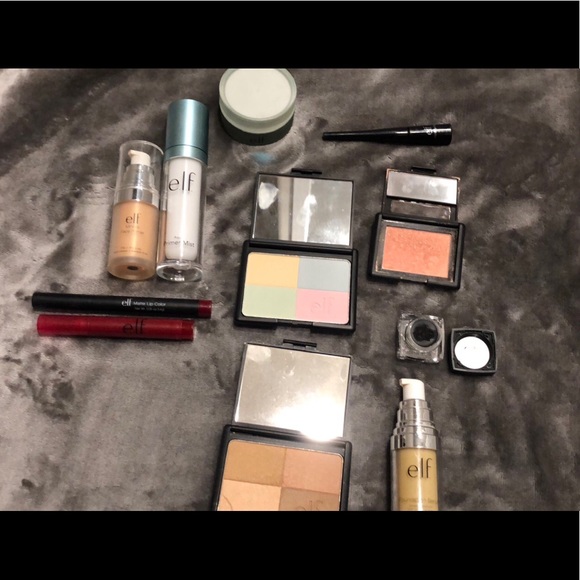 E.l.f. Bundle - Picture 2 of 8